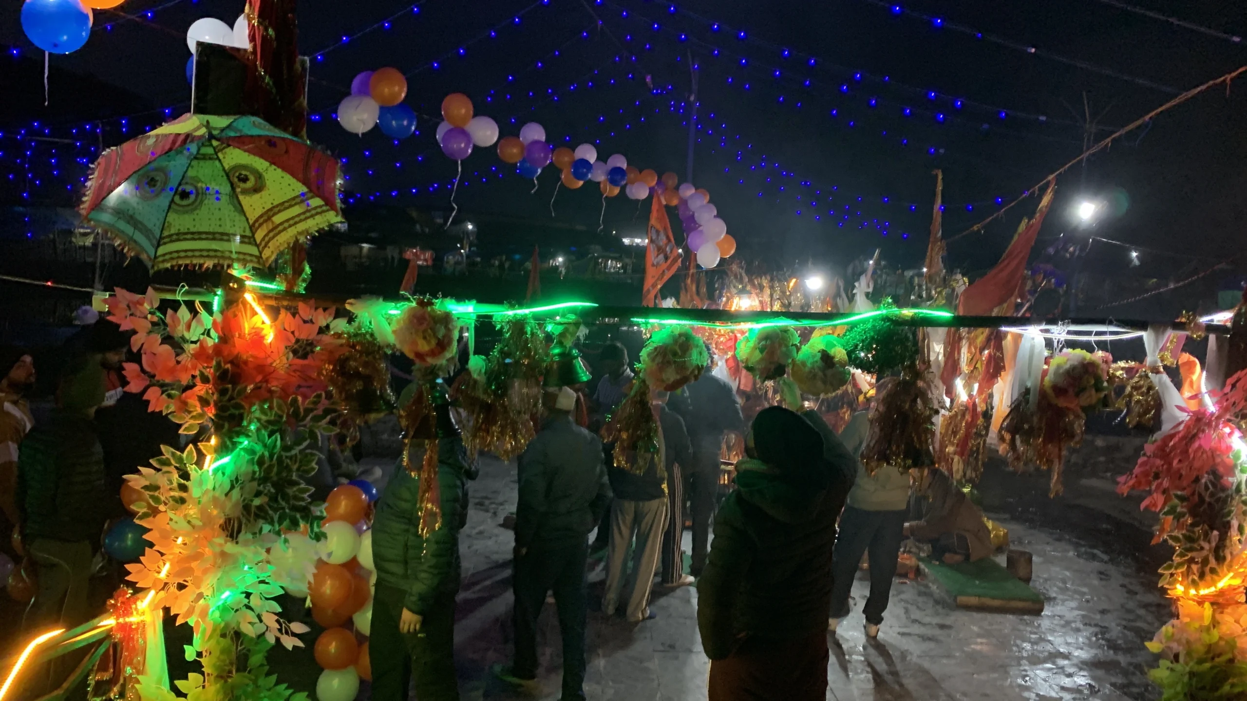 Bhajan at Dal Lake, Mani Mahesh Kailash